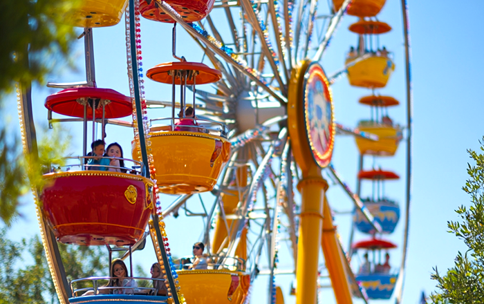 Pixar Pal-A-Round Mickey Ferris Wheel