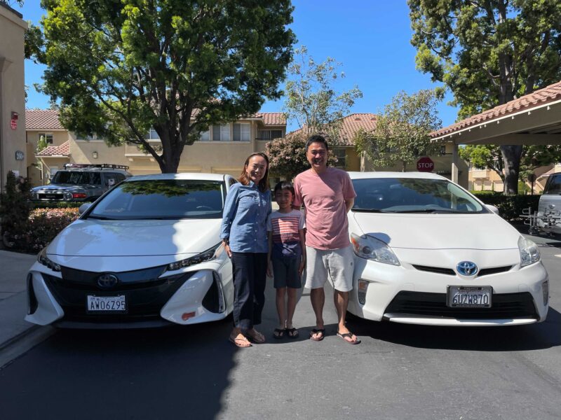 O様のプリウス2台